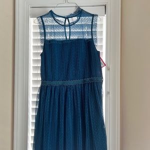 Teal sleeveless dress